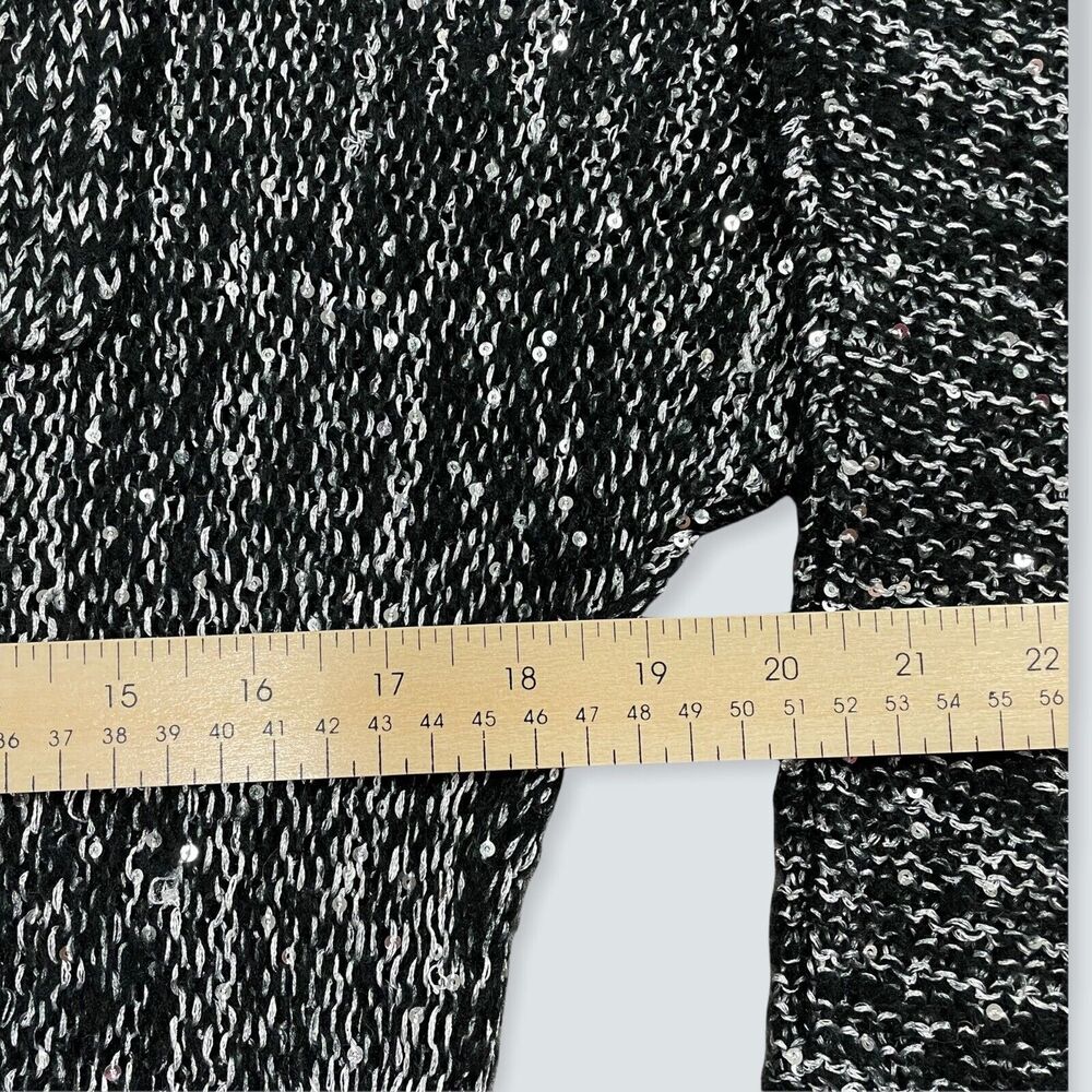 Love Change Womens Sweater Knit Pullover Long Sleeve Pocket Black White Small - Picture 7 of 8